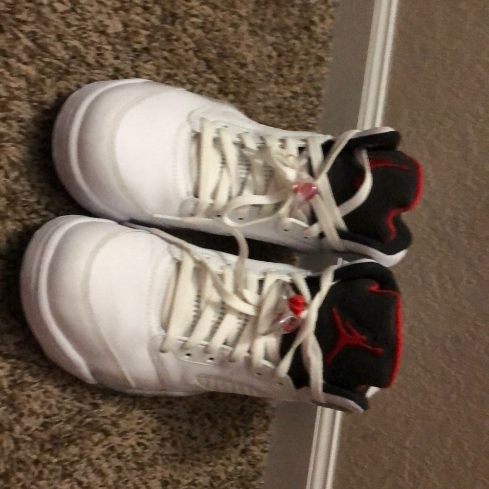 Shoes - Picture 3 of 4